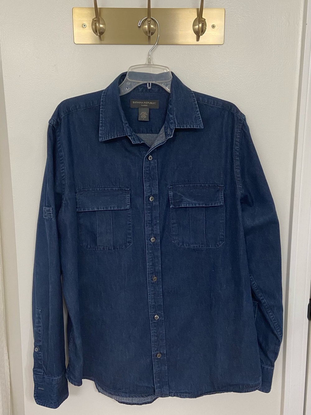 Banana Republic Classic Men’s Large Denim Chambray Shirt Roll Tab 100% Cotton